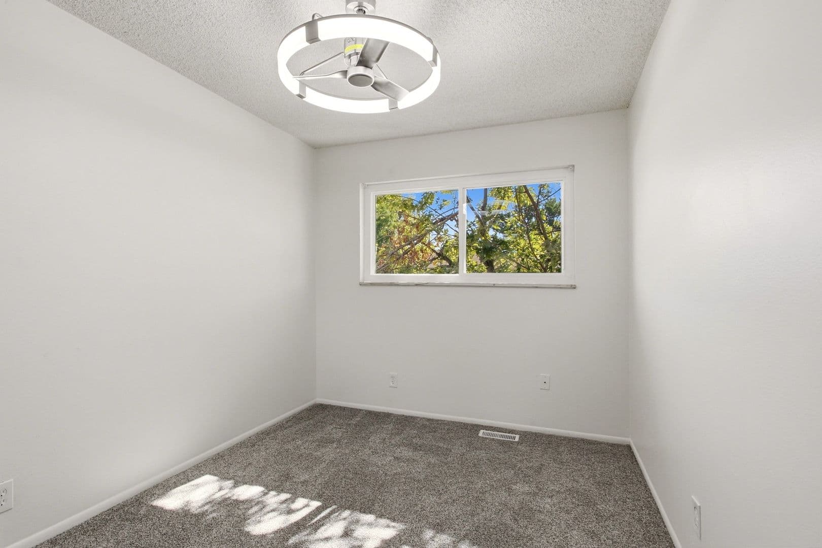 Aurora Townhome: 13004 E Kansas Pl