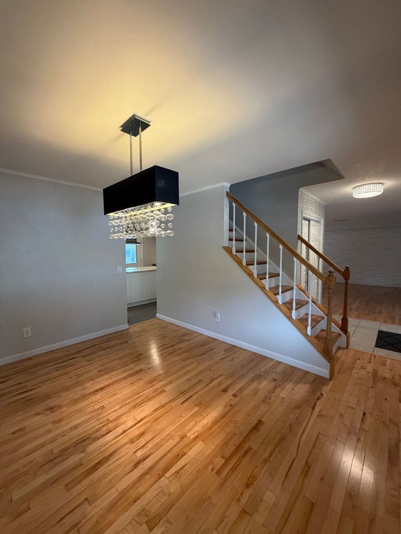 Aurora House: 16596 E Stanford Pl