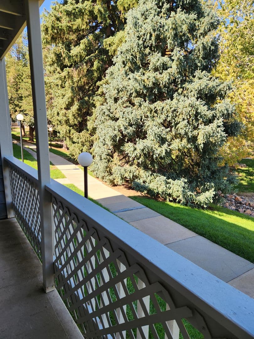 Denver Condo: 8335 Fairmount Dr