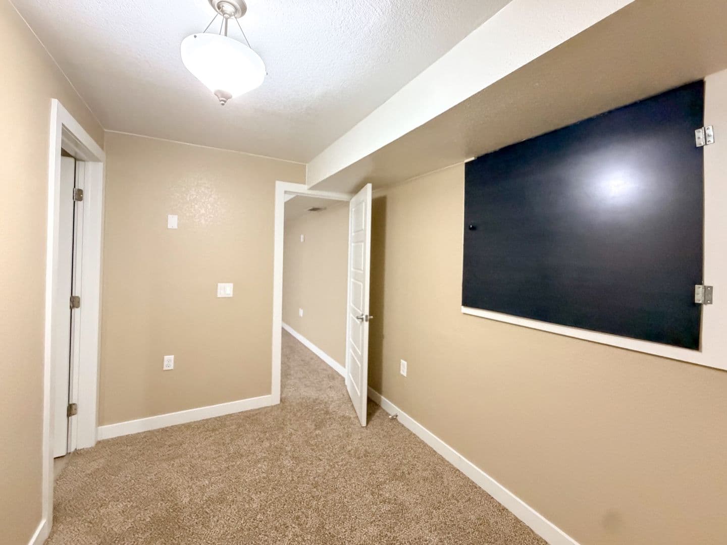 Commerce City House: 10029 Richfield St