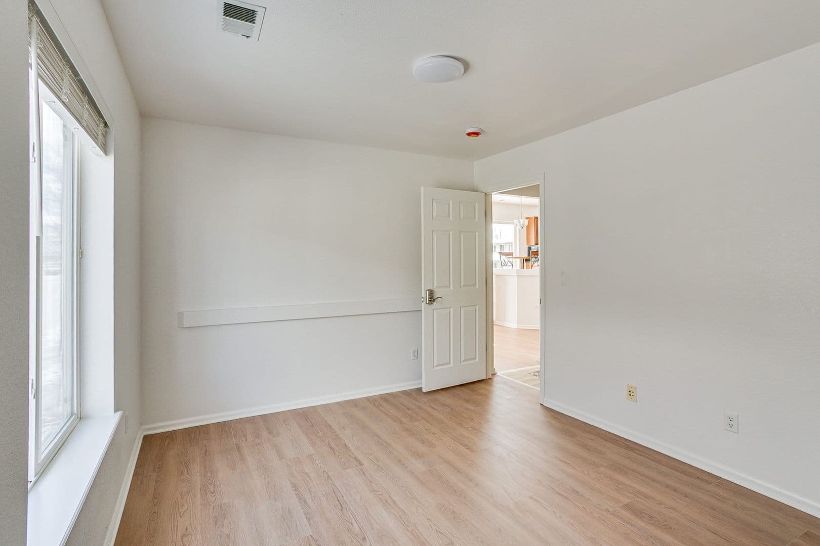 Denver Apartment: 5178 N Netherland St
