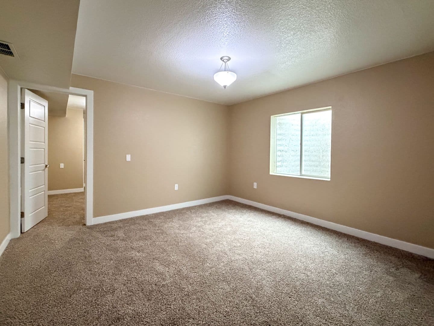 Commerce City House: 10029 Richfield St
