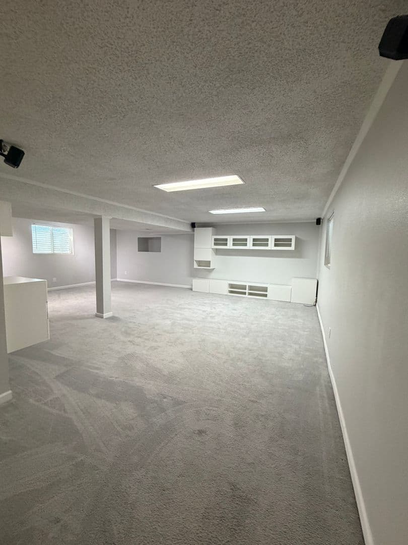 Aurora House: 16596 E Stanford Pl