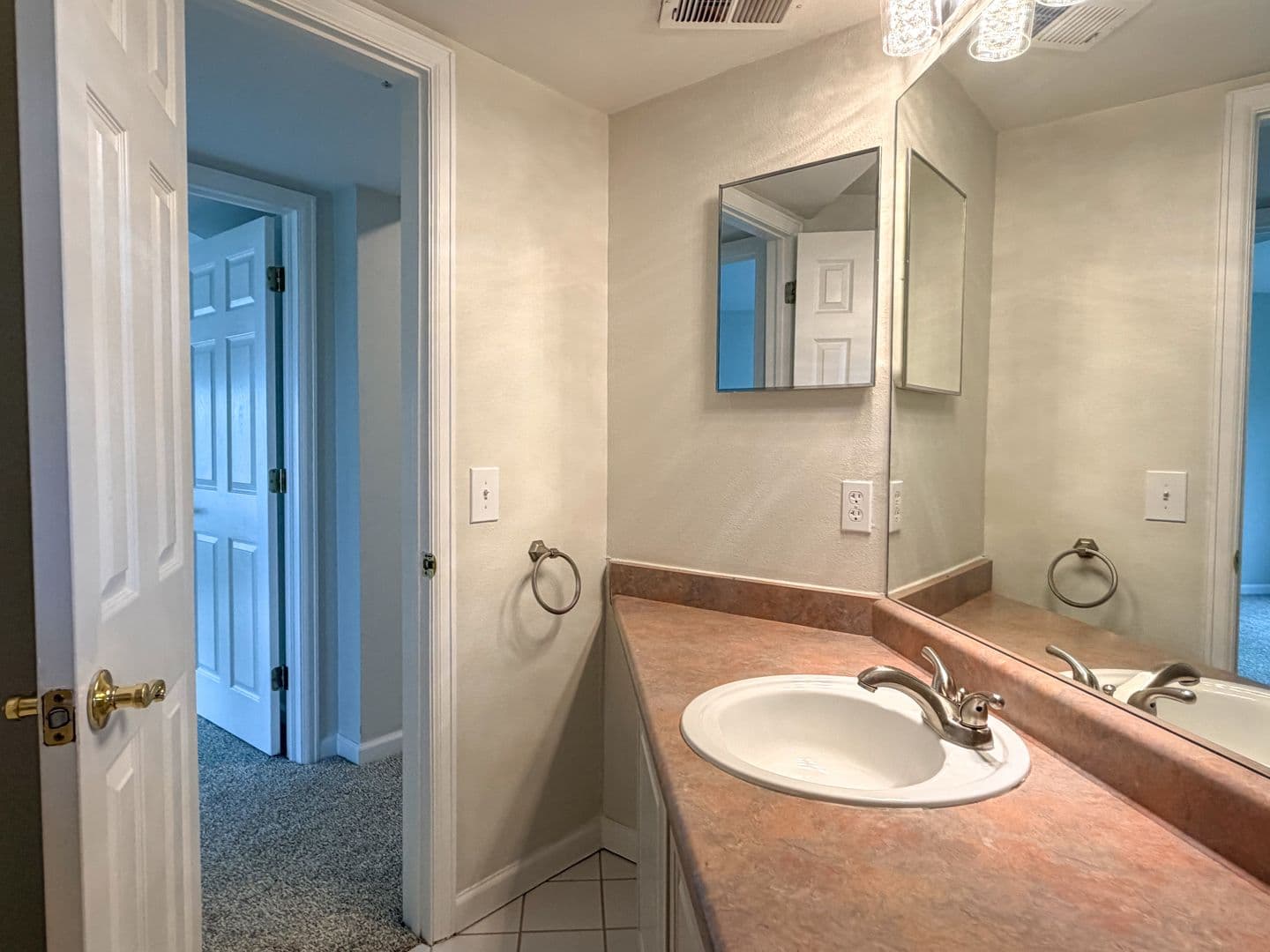 Littleton Condo: 12233 W Cross Dr #208