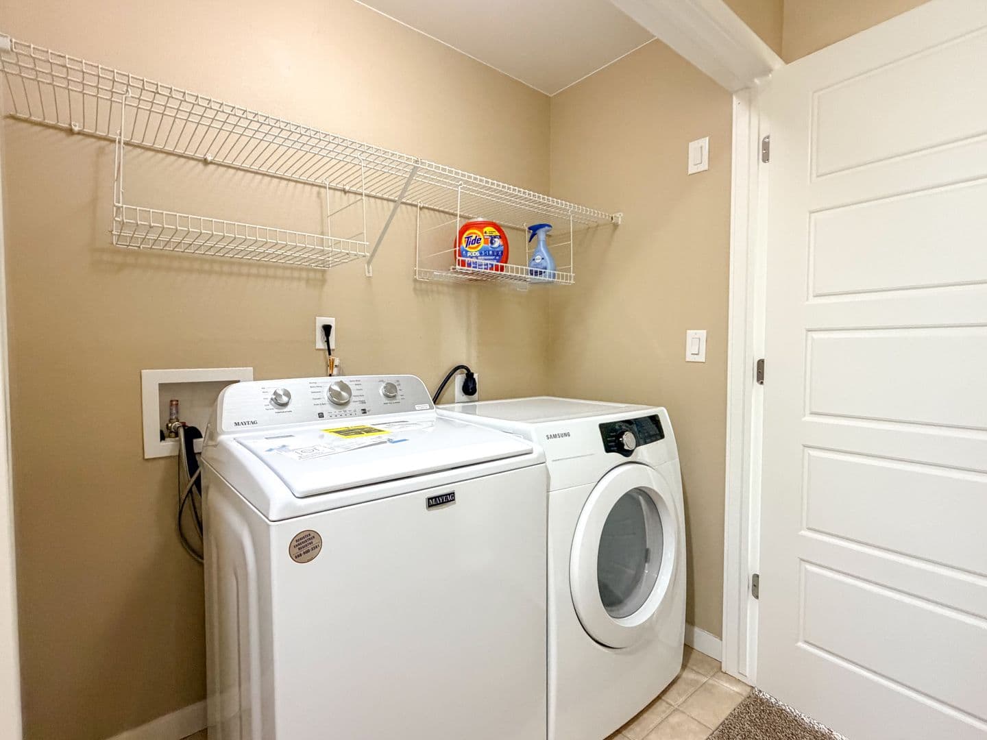 Commerce City House: 10029 Richfield St