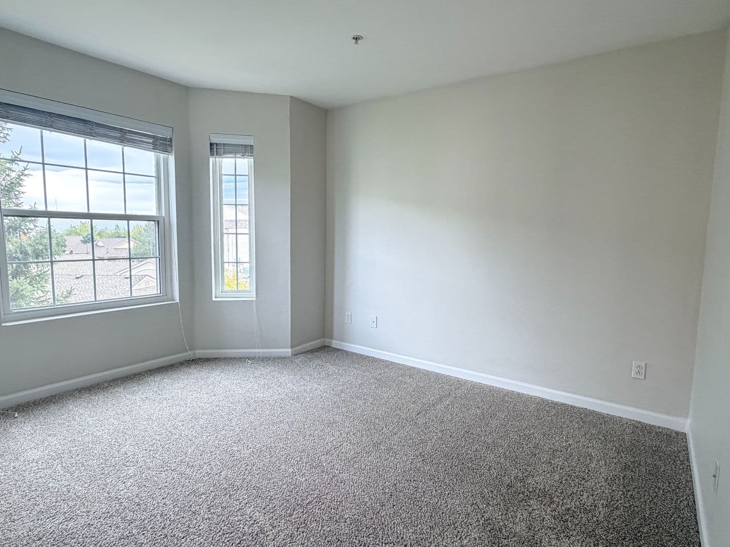 Littleton Condo: 12233 W Cross Dr #208