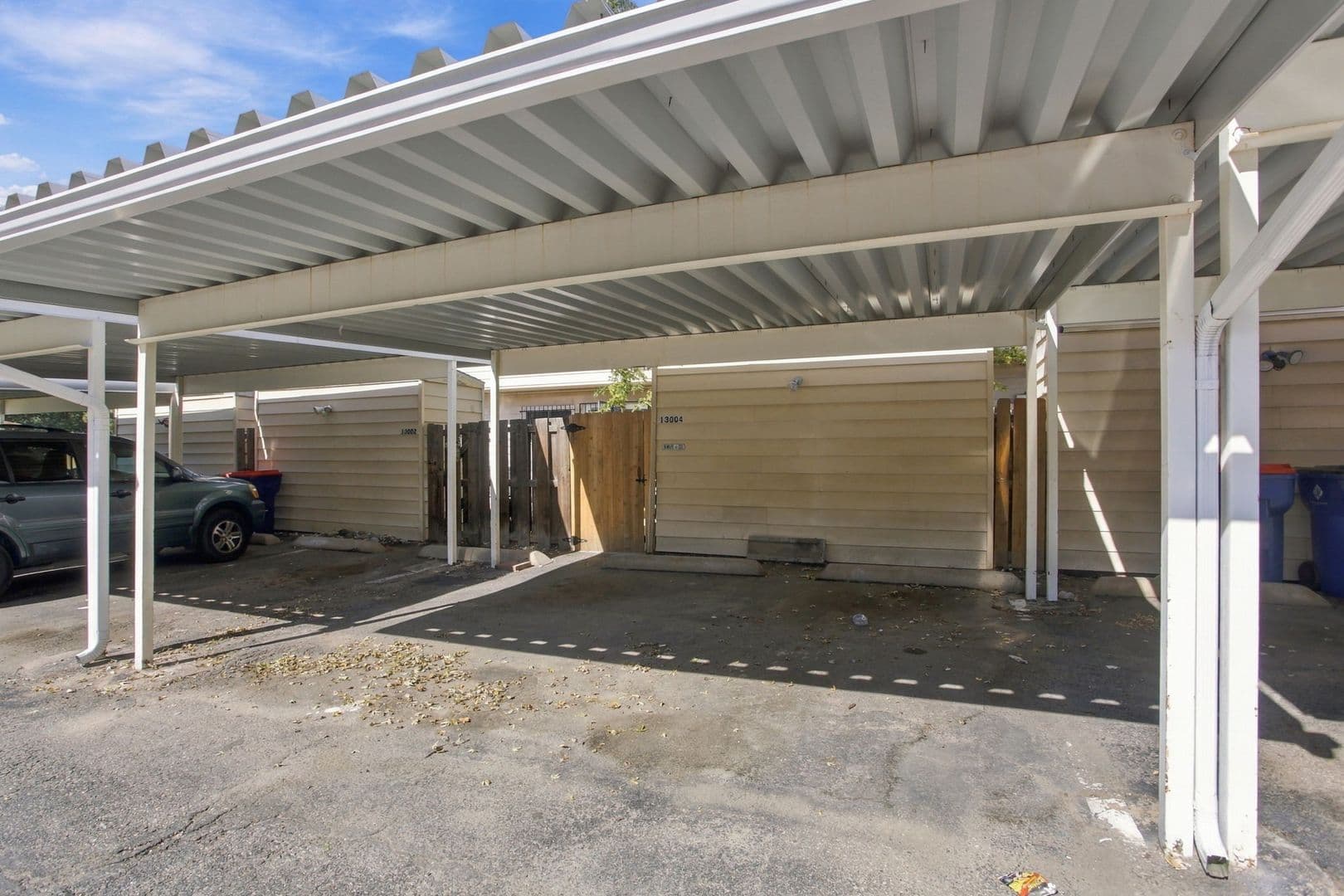 Aurora Townhome: 13004 E Kansas Pl