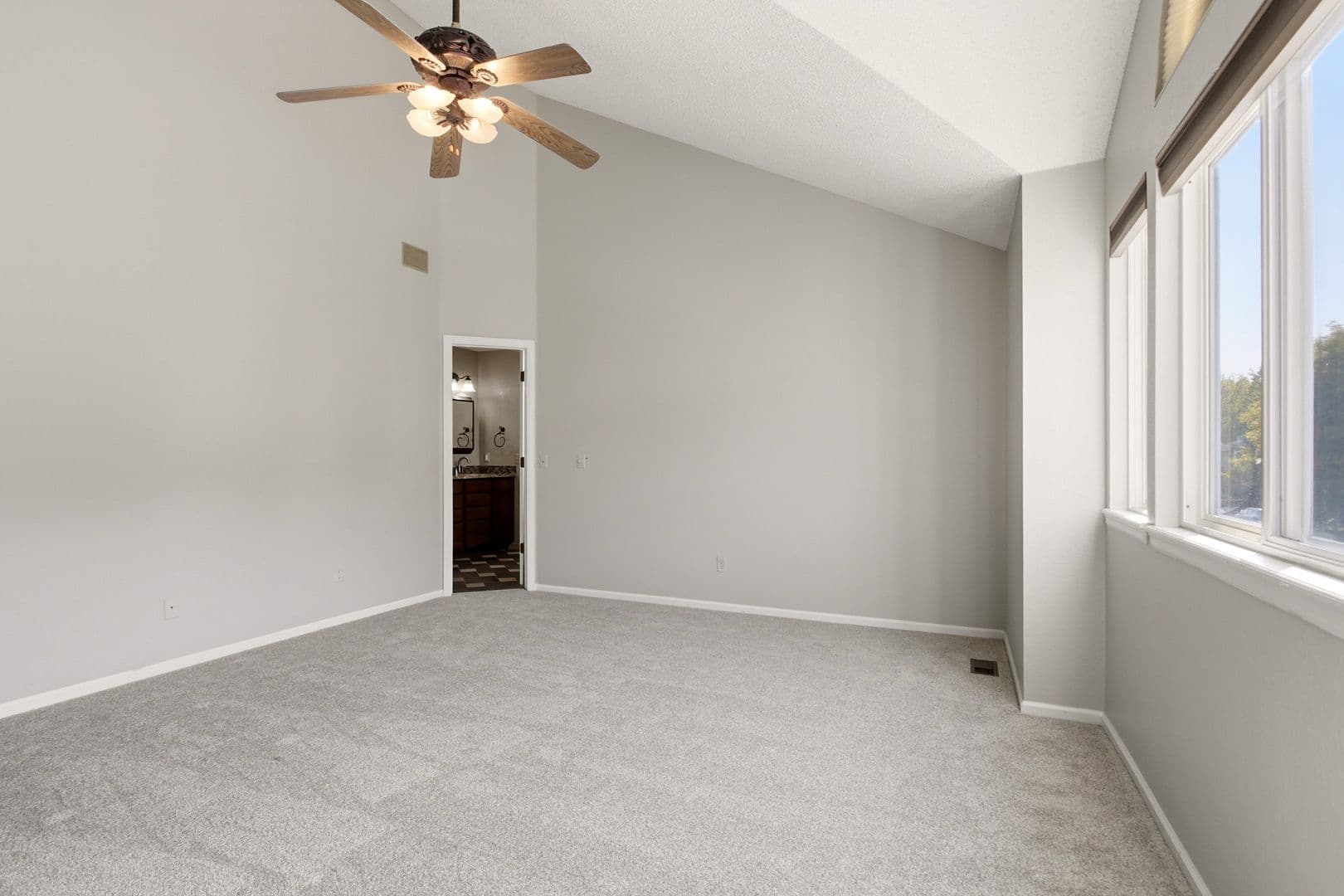 Arvada House: 11833 W. 56th Circle