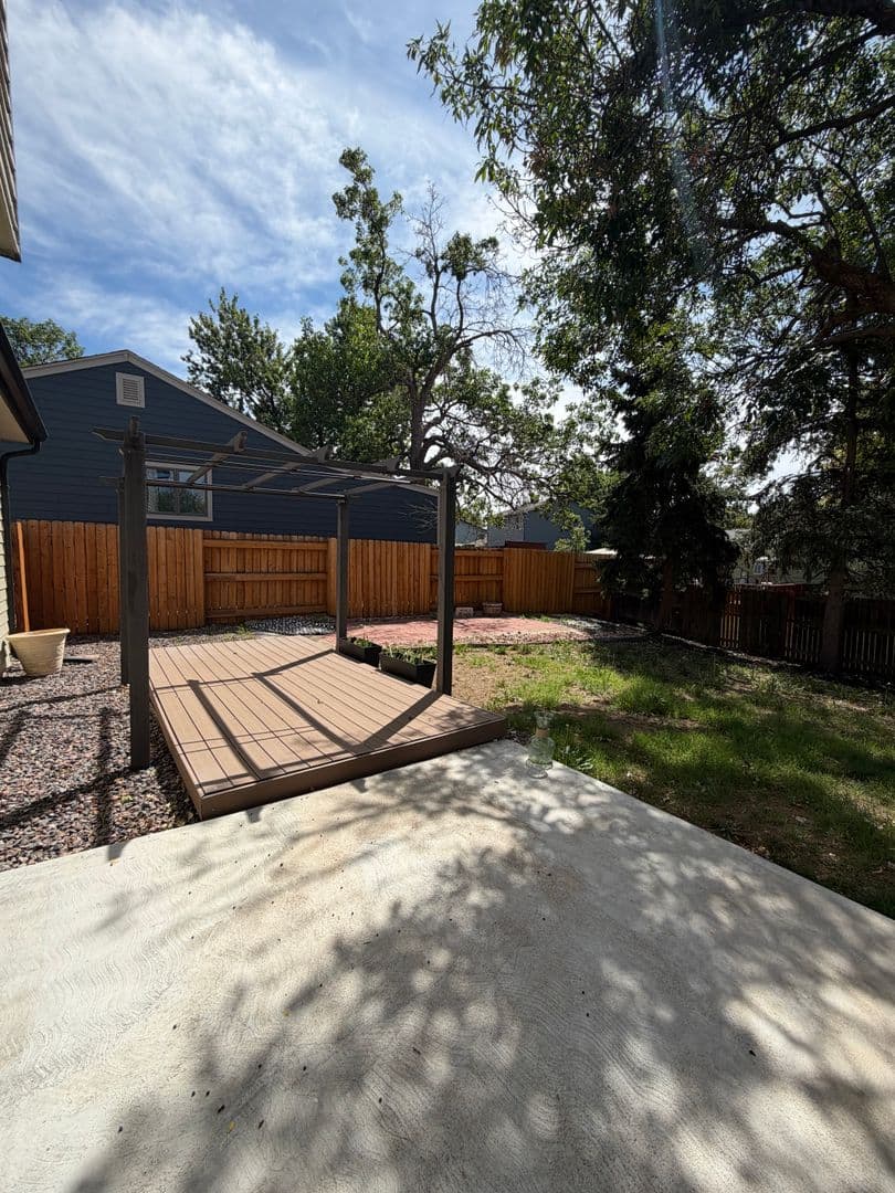 Aurora House: 16596 E Stanford Pl