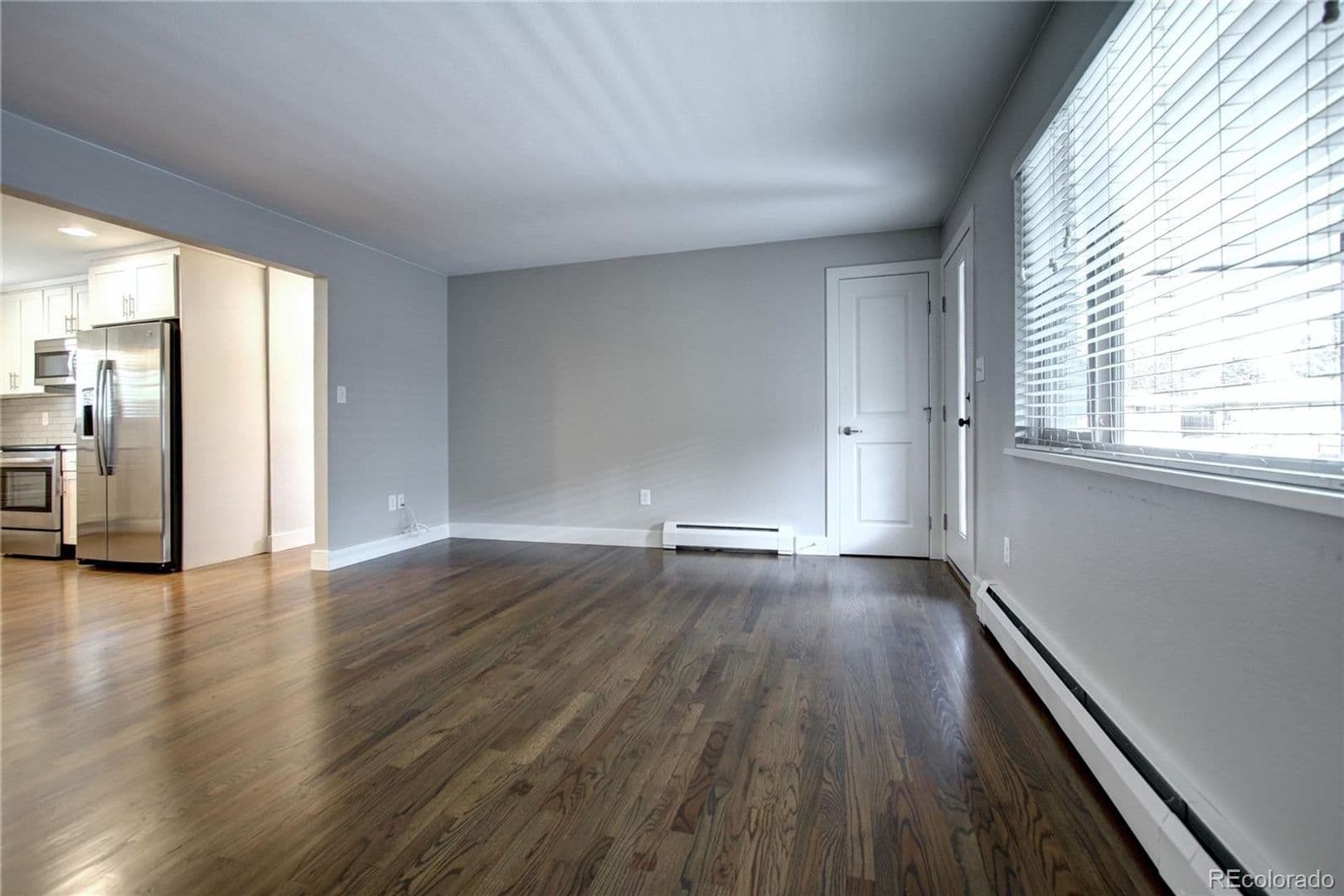Edgewater Apartment: 2000-2014 Marshall St