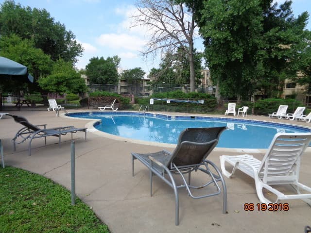 Denver Condo: 1306 S Parker Rd #167