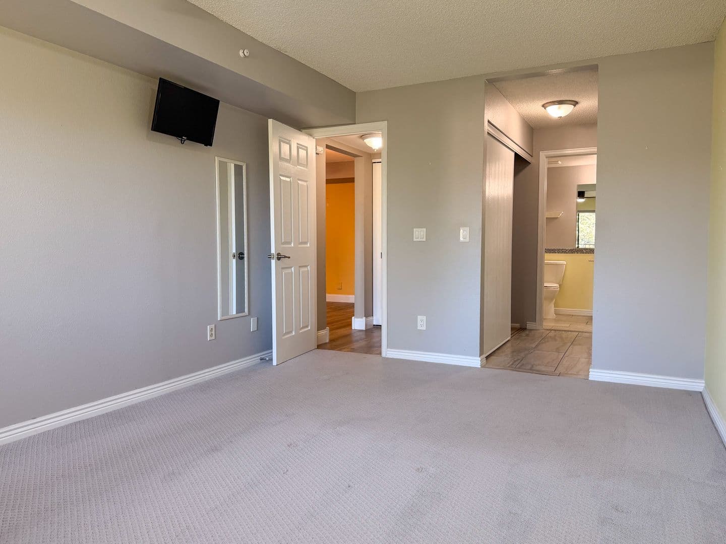 Aurora Condo: 491 S Kalispell Way Unit #305