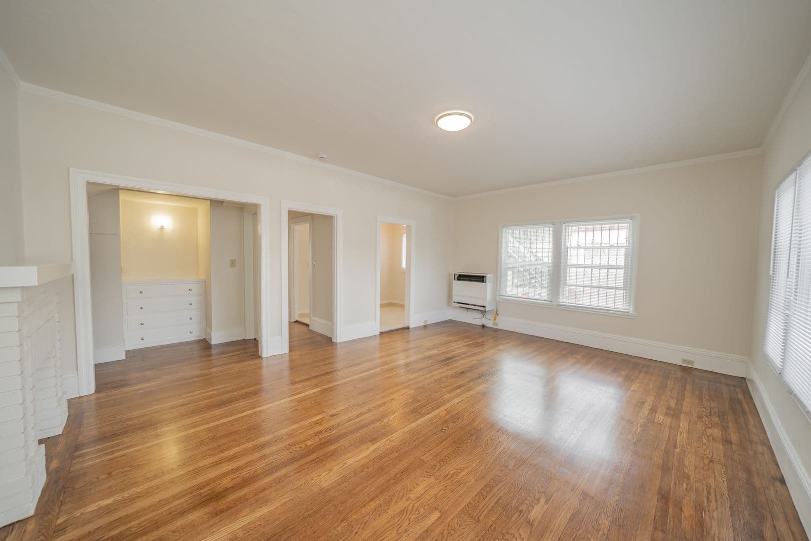 Oakland Apartment: 3115-3121 Davis Street