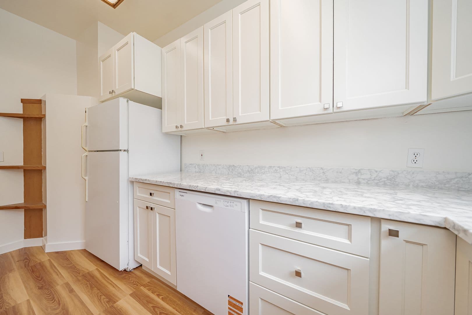 Berkeley Apartment: 2267 Hearst Avenue