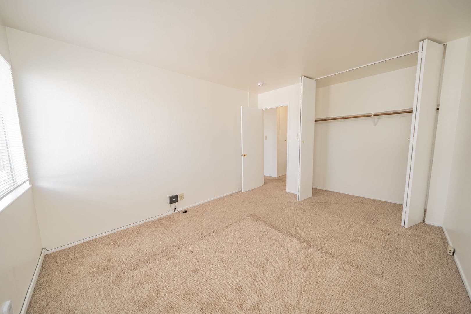 Oakland Apartment: 354 Vernon Street