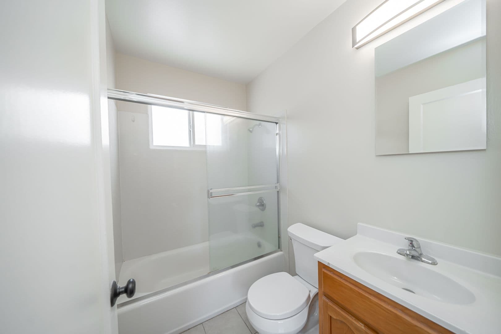 Oakland Apartment: 2275 Park Blvd