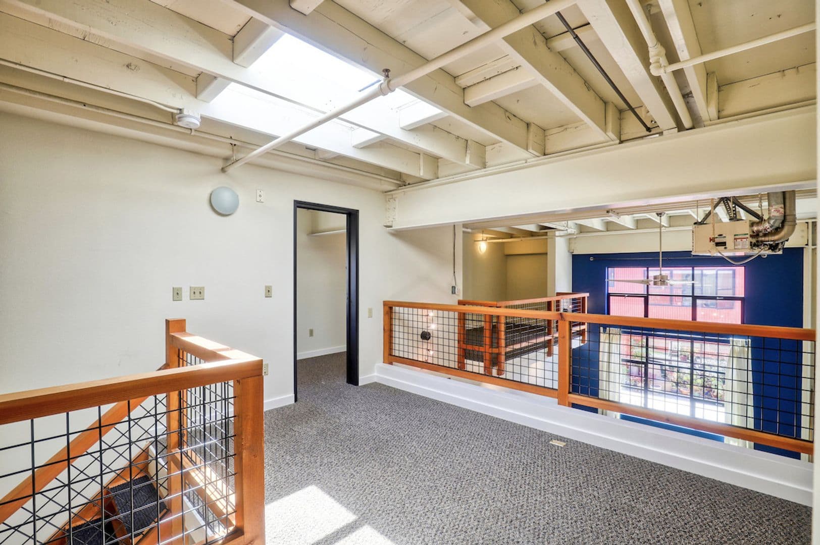 Oakland Apartment: 1000 43rd Street