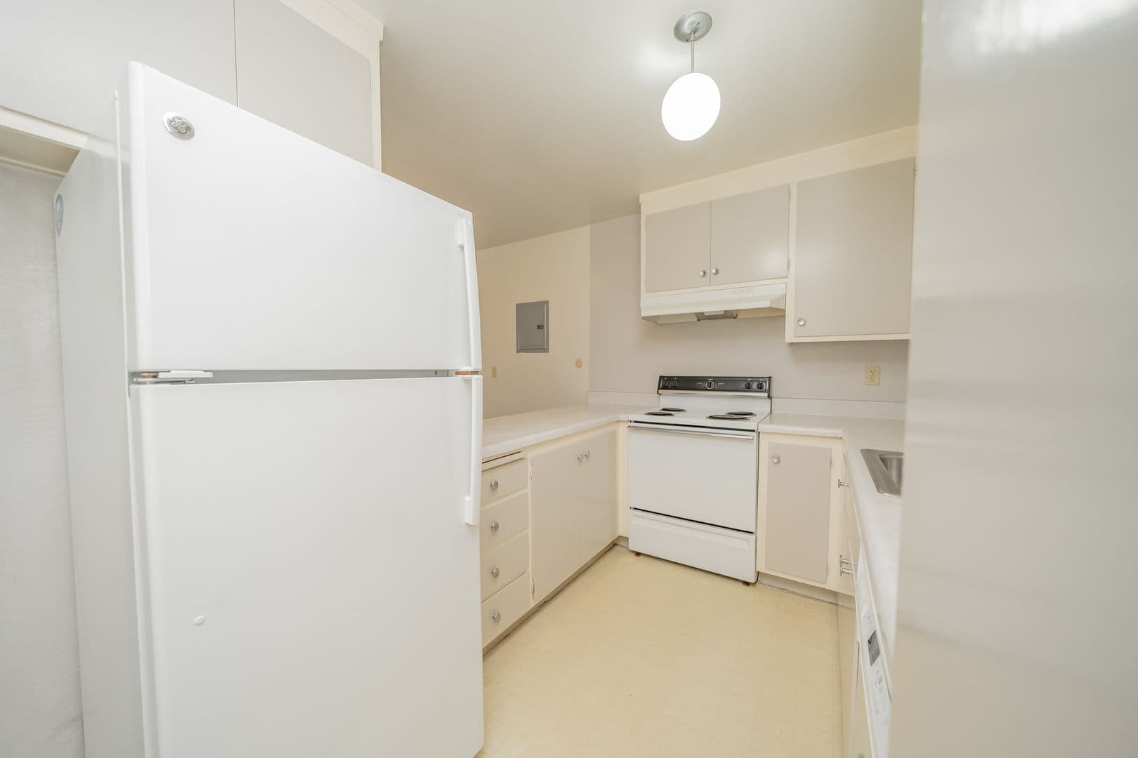 Oakland Apartment: 580 Jean St