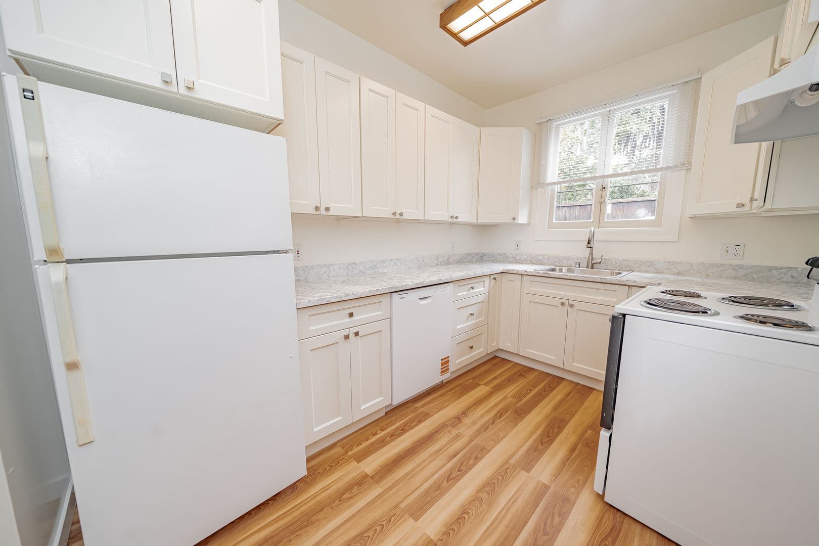 Berkeley Apartment: 2267 Hearst Avenue