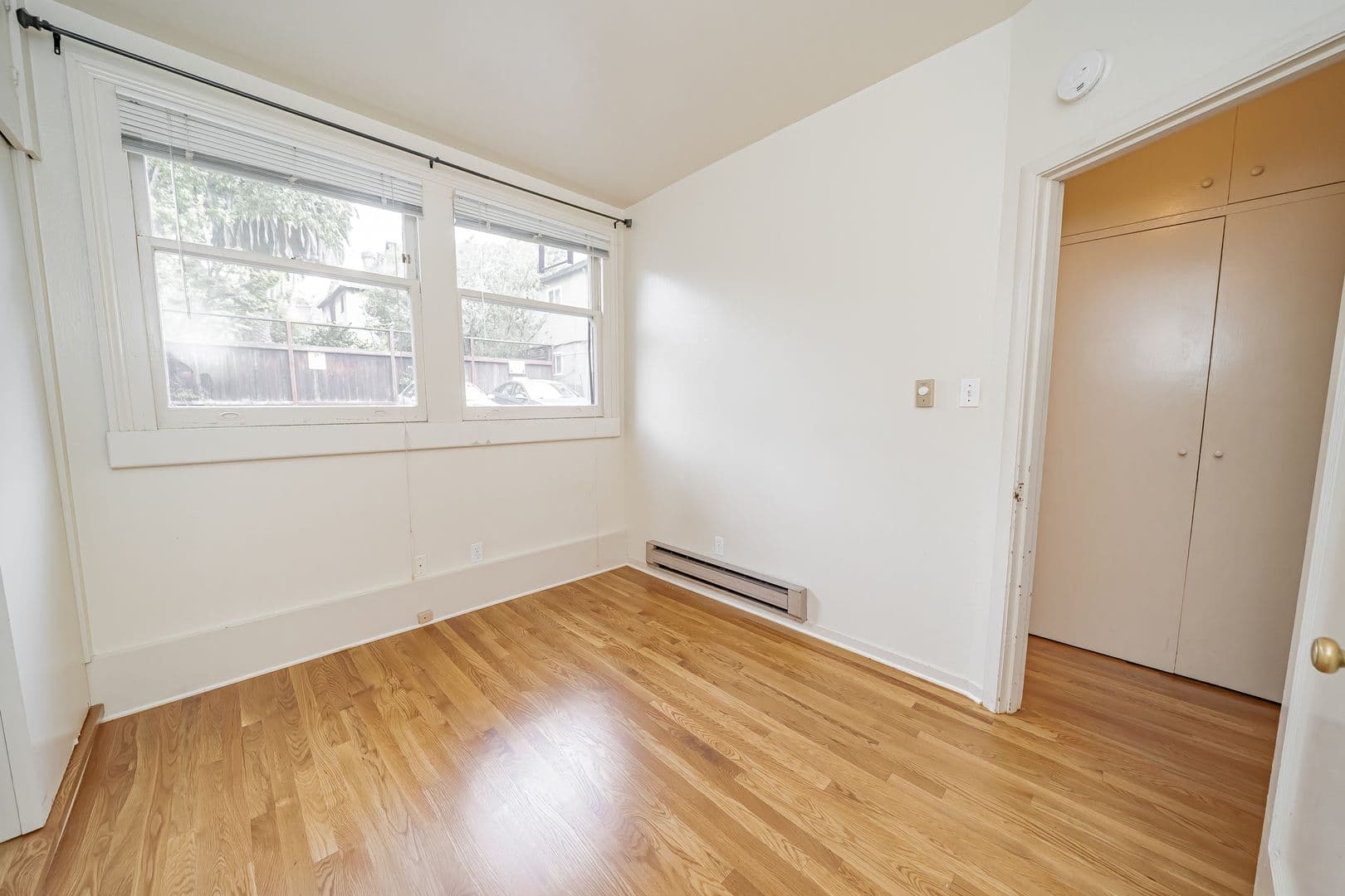 Berkeley Apartment: 2267 Hearst Avenue