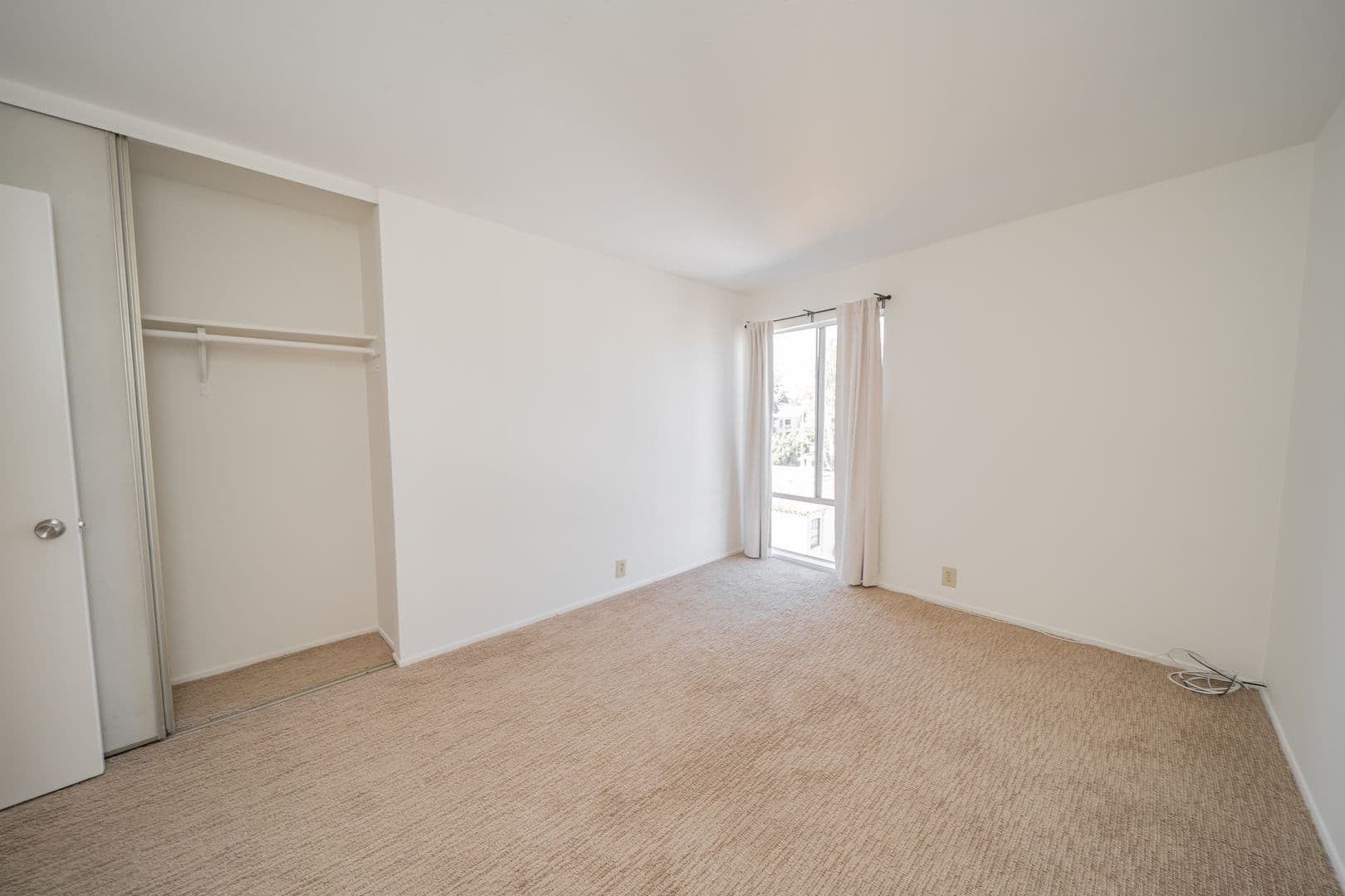Oakland Apartment: 330 Adams Street