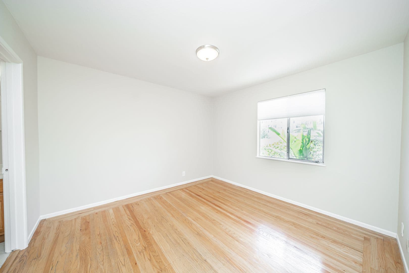 Oakland Apartment: 2275 Park Blvd