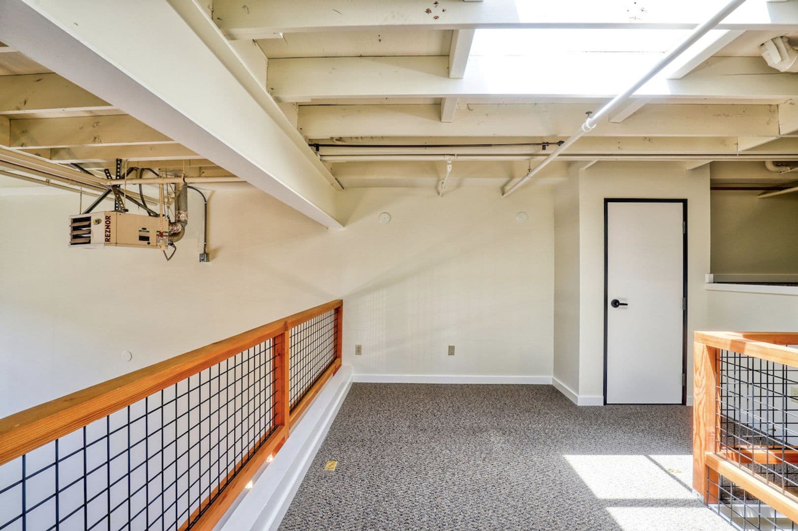 Oakland Apartment: 1000 43rd Street