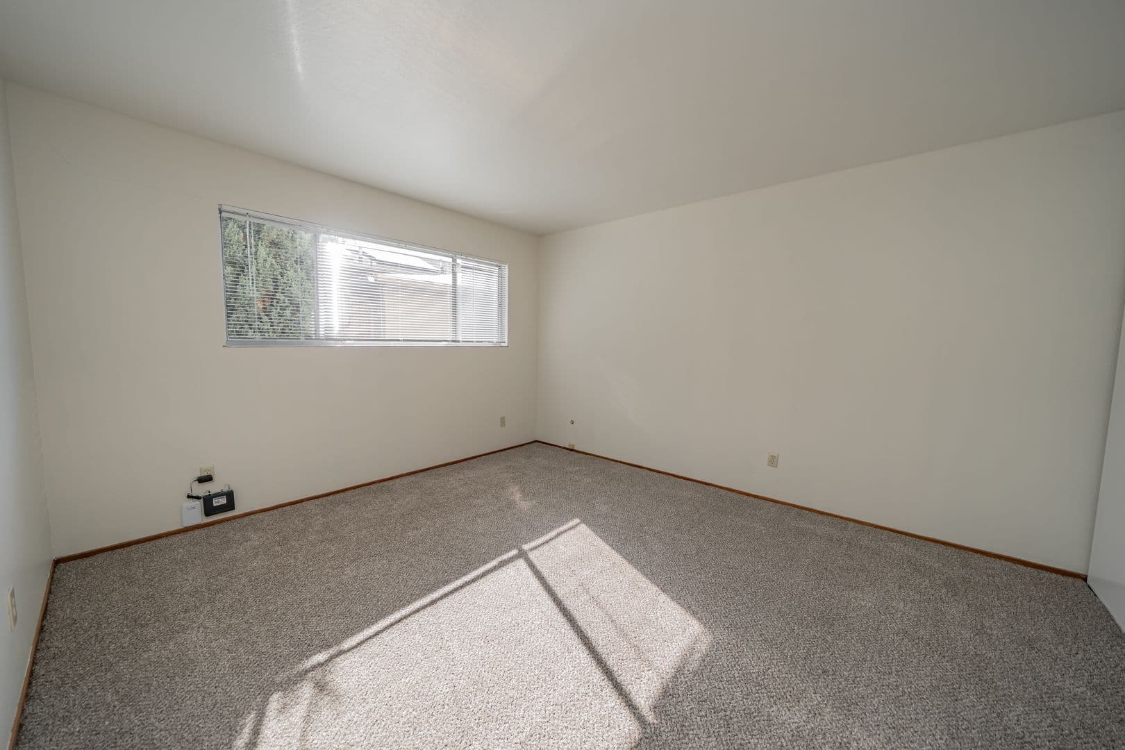 Oakland Apartment: 580 Jean St