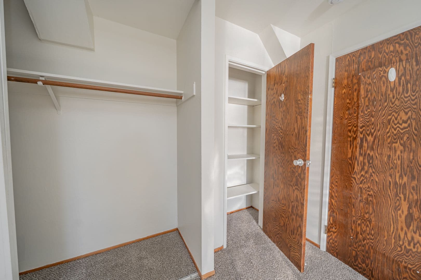 Oakland Apartment: 580 Jean St
