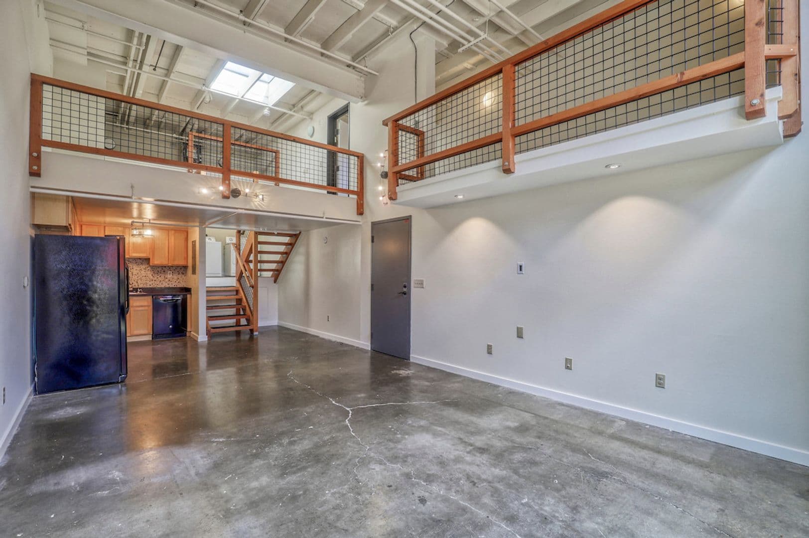 Oakland Apartment: 1000 43rd Street