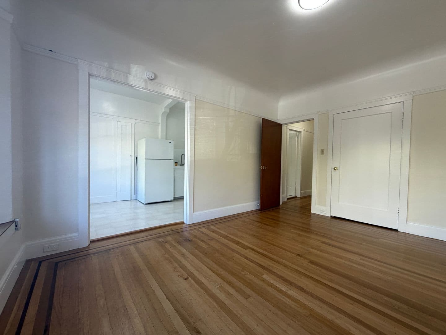 San Francisco Apartment: 3421-3425 23rd Street