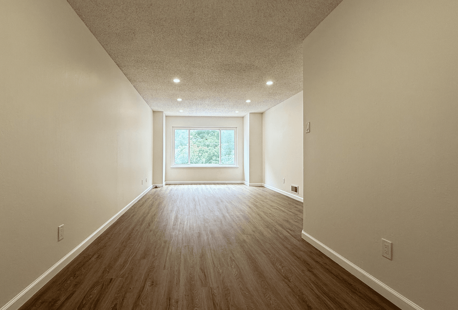 San Francisco Apartment: 4302 Fulton St