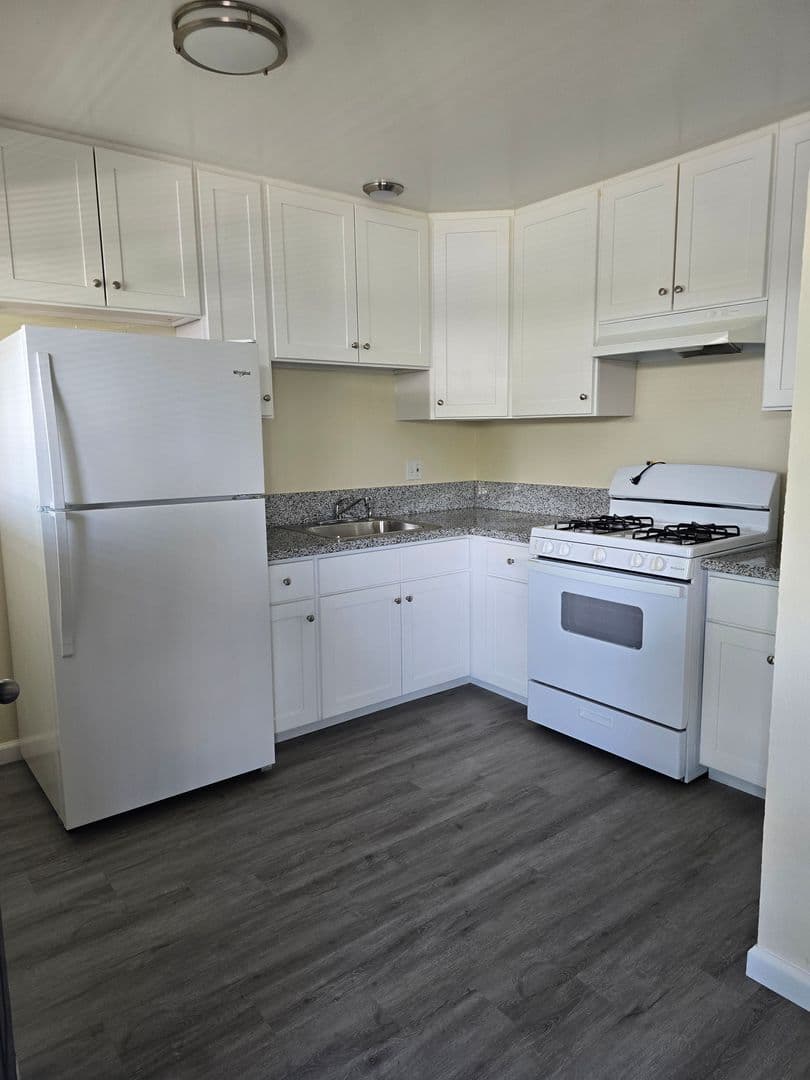 Rancho Cordova Apartment: 10421 El Mercado Dr