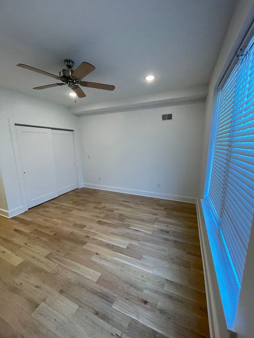 Philadelphia Apartment: 2404 Master St - 2404 Master St
