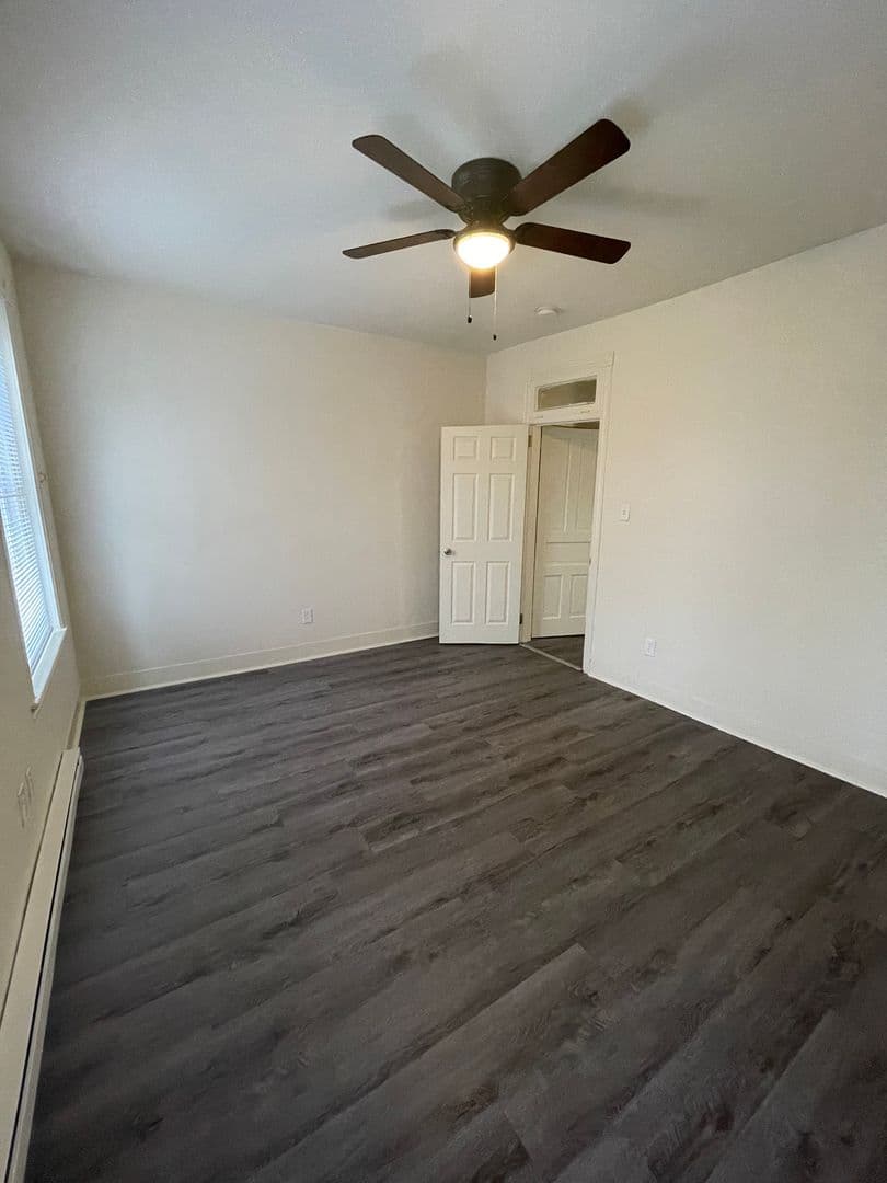 Philadelphia Apartment: 5122 Arch St.
