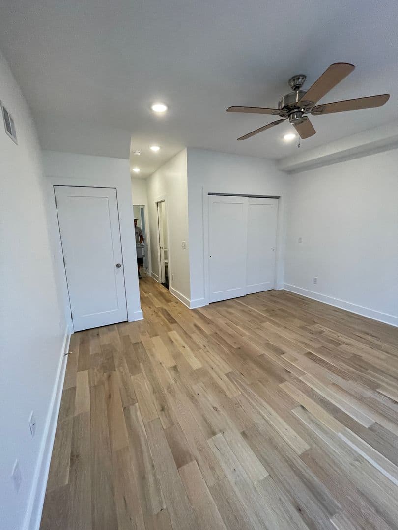 Philadelphia Apartment: 2404 Master St - 2404 Master St