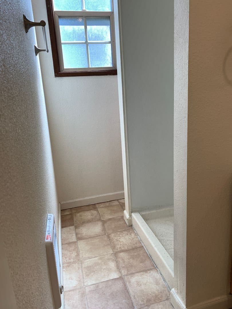 Portland Apartment: 5 SW Whitaker St