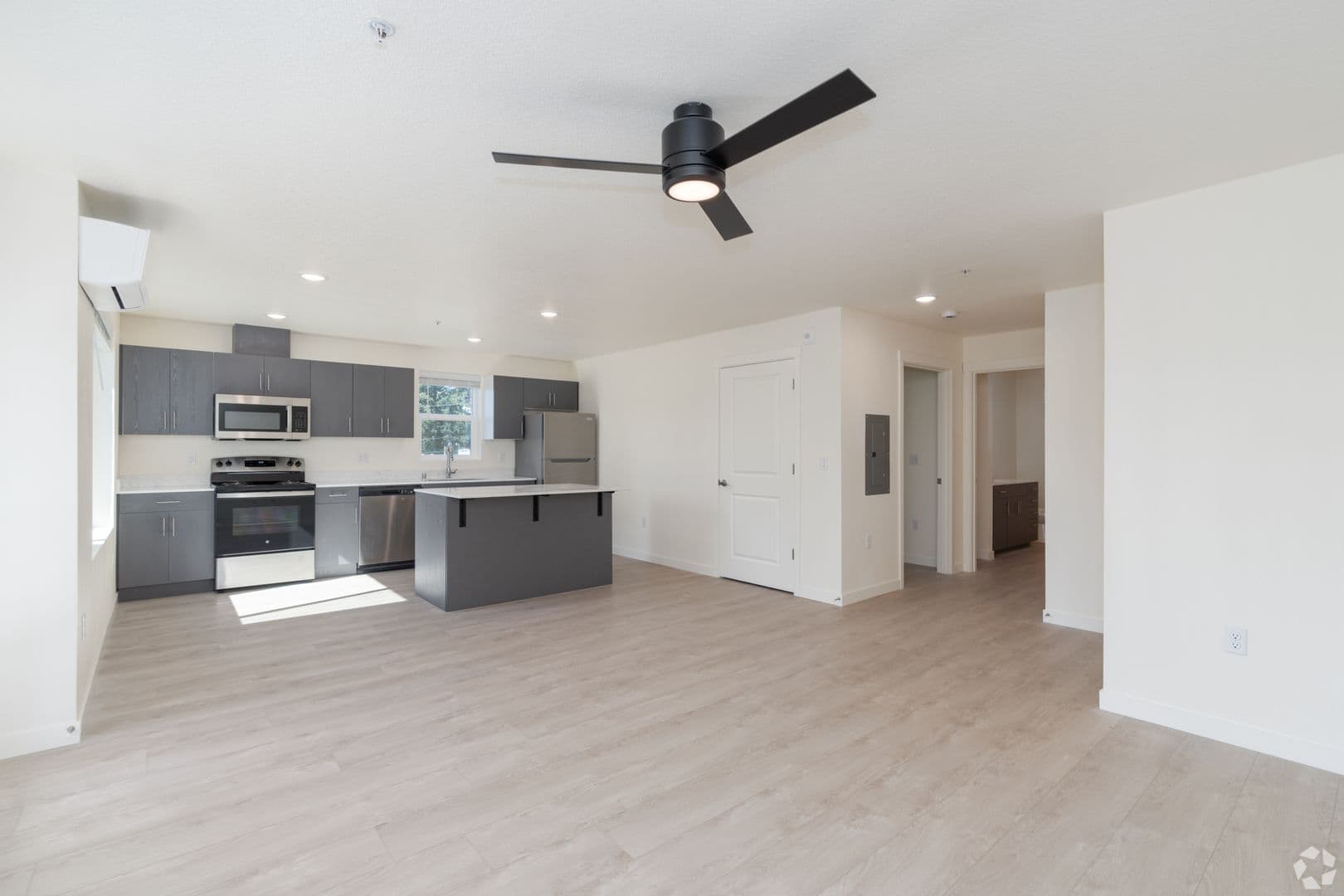 Vancouver Apartment: 8515 NE St Johns Road