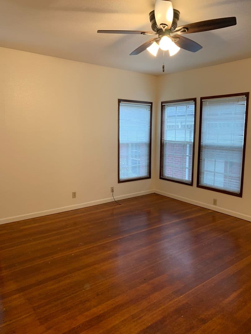 Portland Apartment: 5 SW Whitaker St