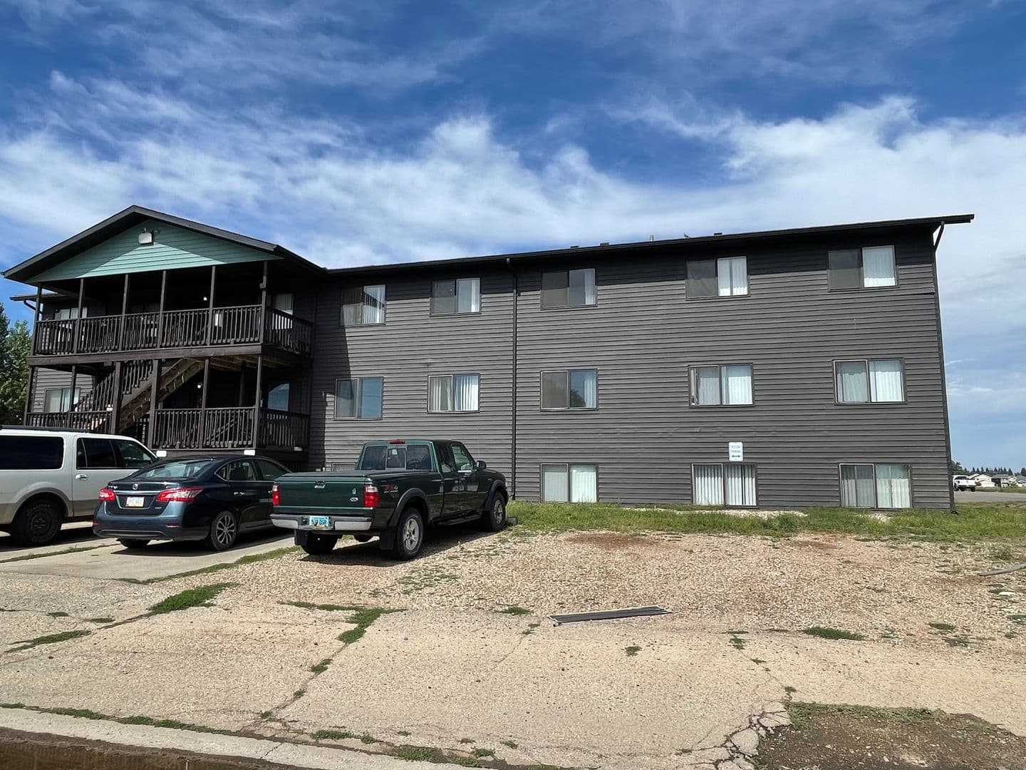 Williston Apartment: 1022 19th Street E and 1905 East Dakota Parkway