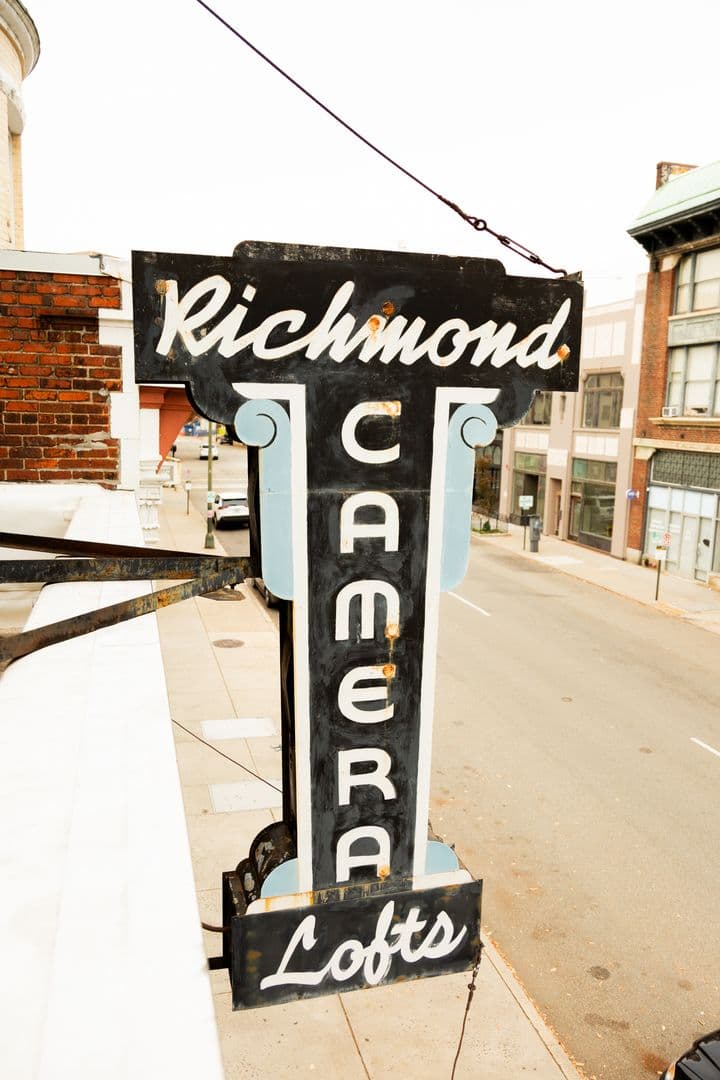 Richmond Apartment: 217 E Grace St