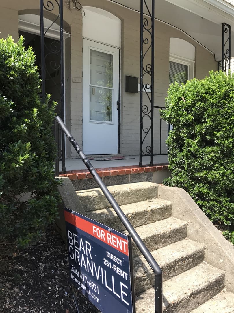 Richmond Apartment: 1019 W Leigh St