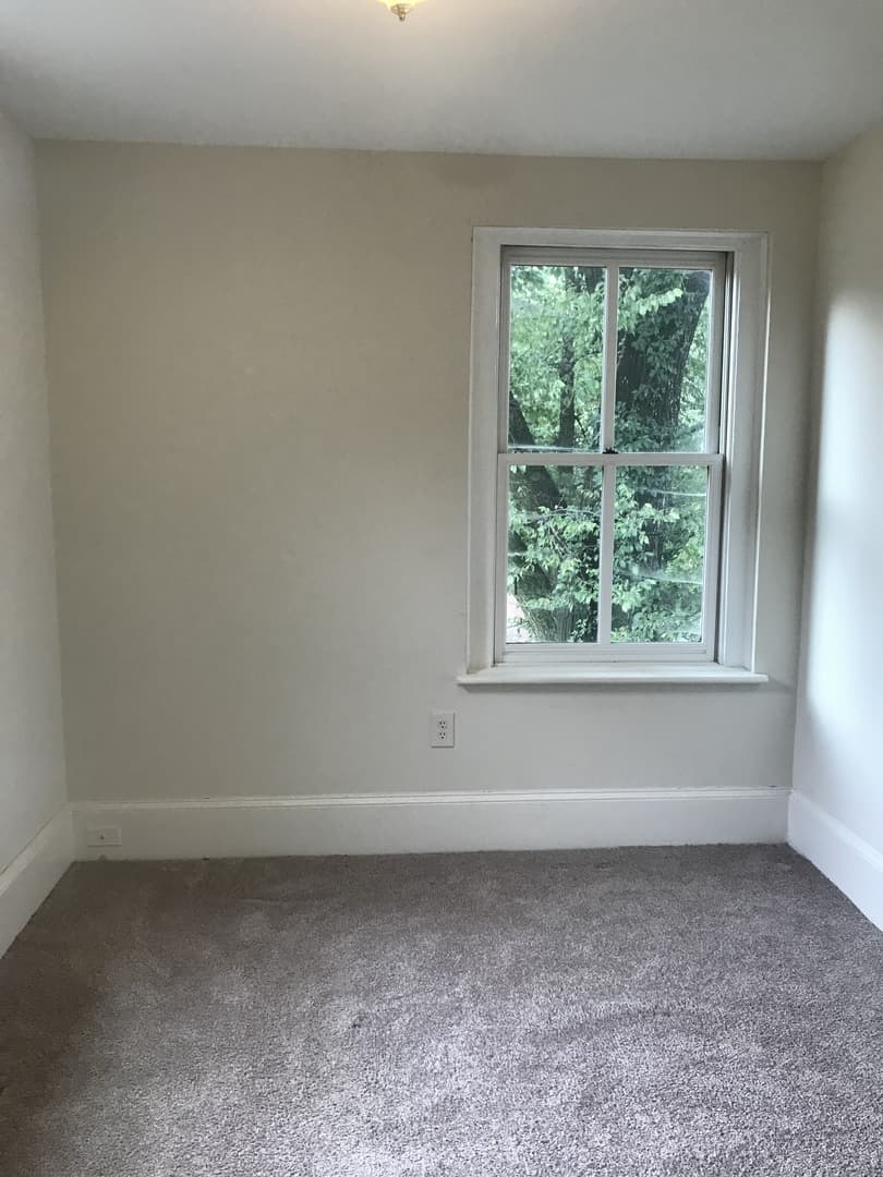 Richmond Apartment: 506 W Marshall St