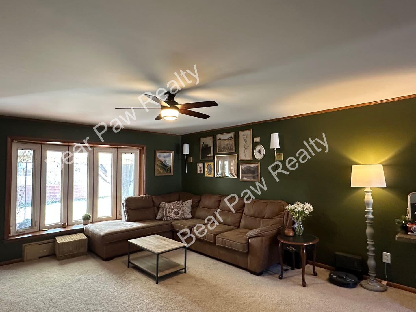 Cheyenne House: 609 Vista Lane