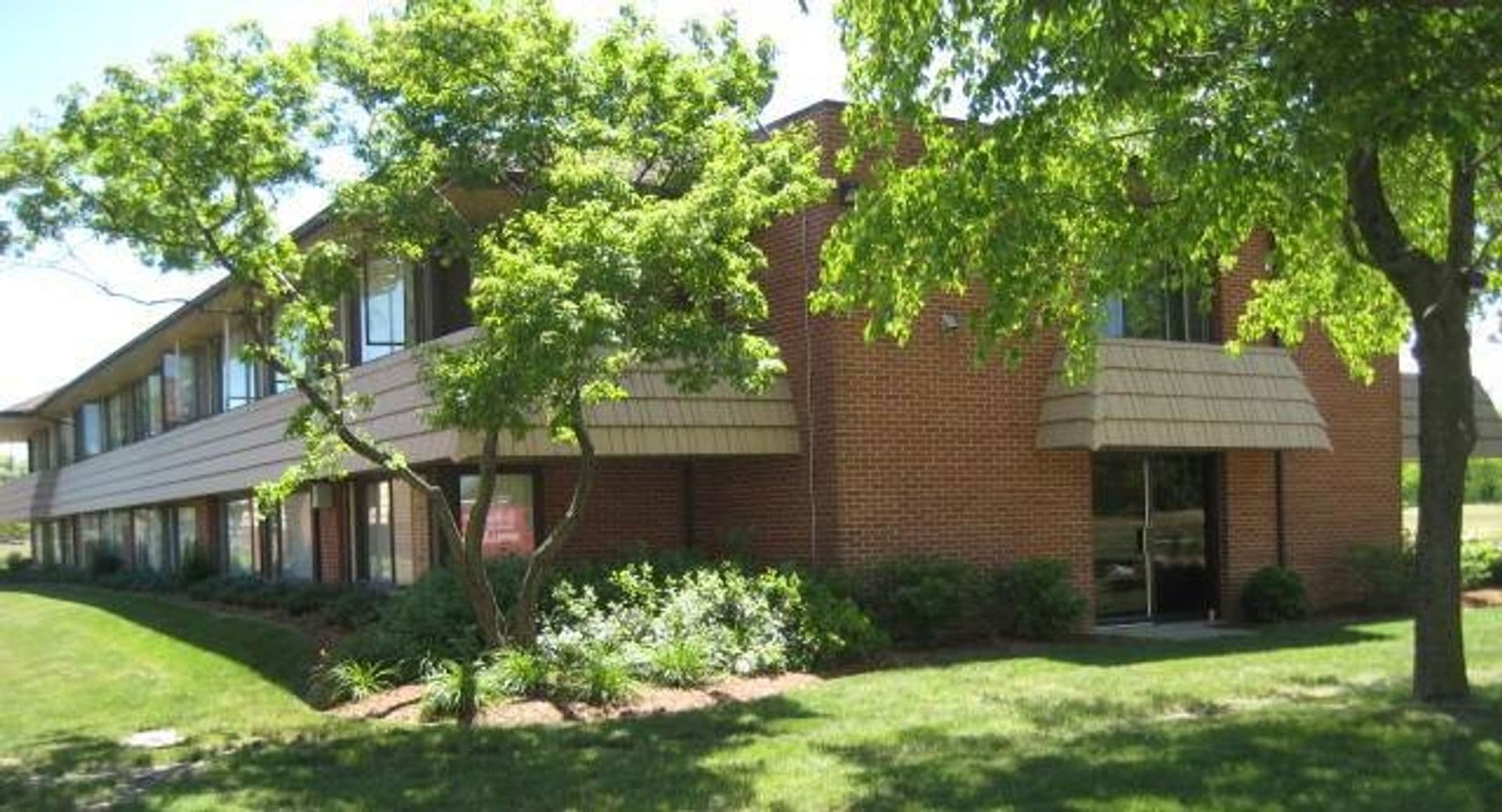Kenosha Apartment: 3807-40th St; 4013-39th Ave; 4017-39th Ave