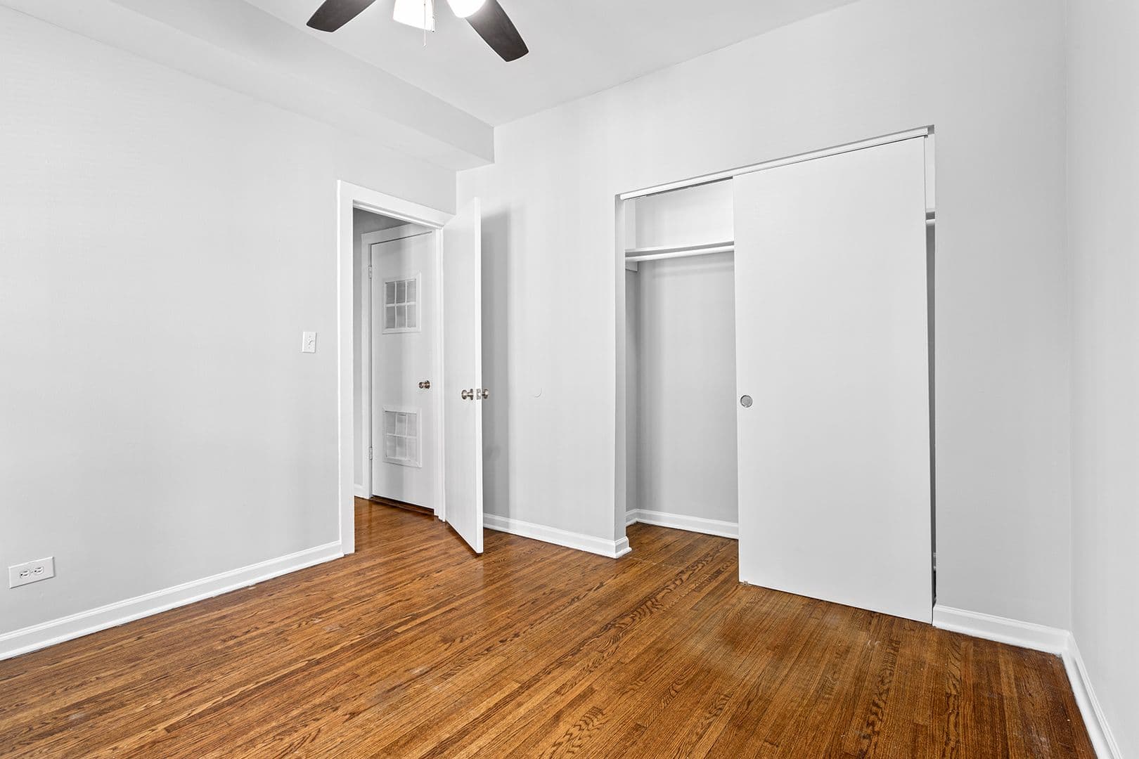 Chicago Apartment: 1456-1460 W Fargo Ave