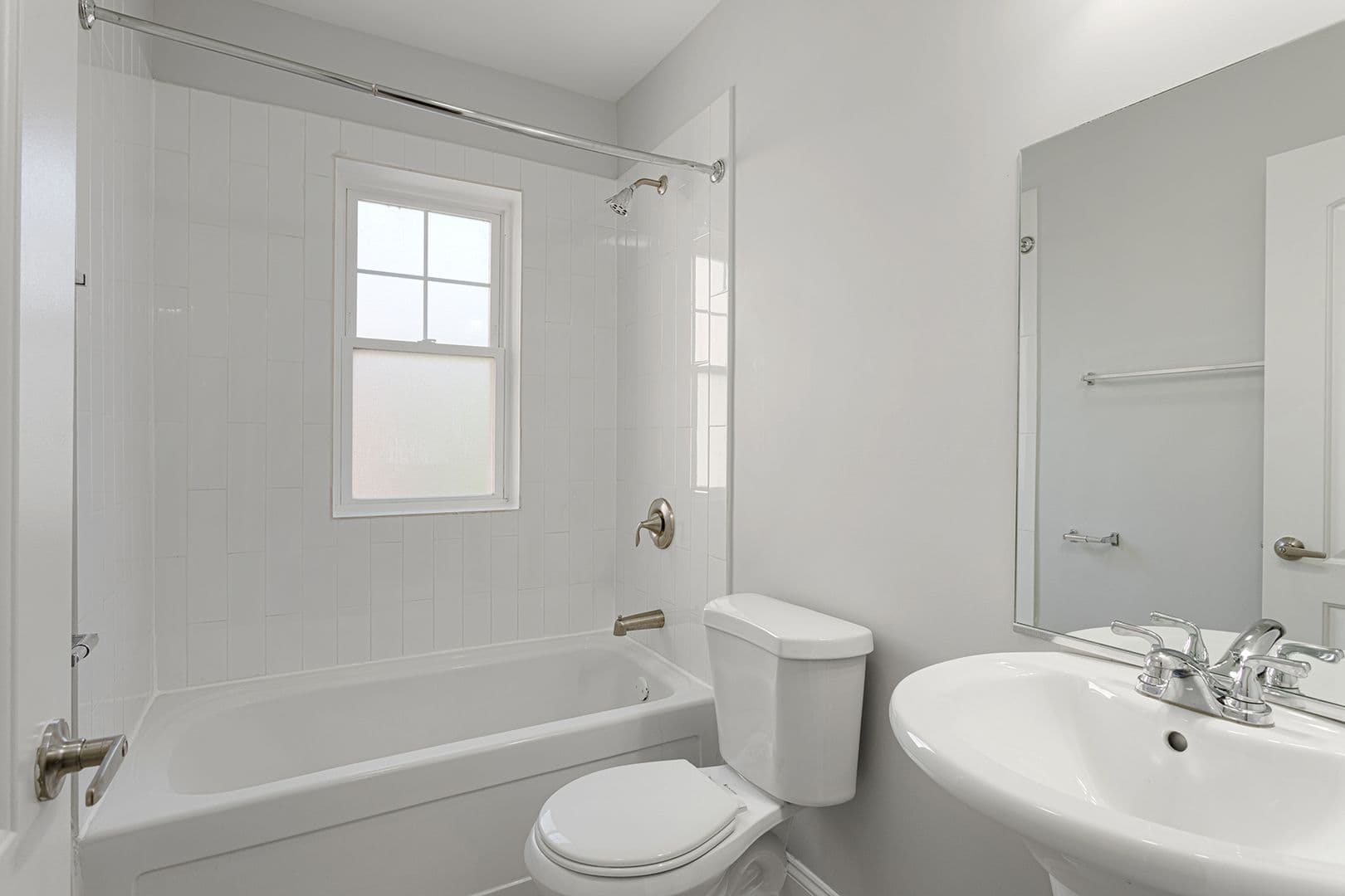 Chicago Apartment: 7722-7734 N Ashland Ave