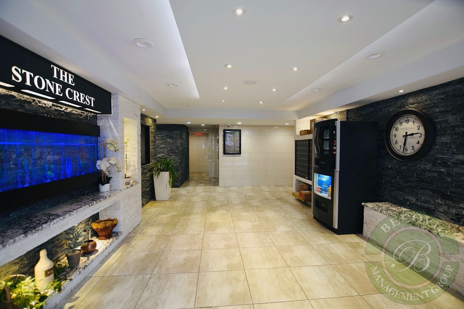 Chicago Apartment: 6201 N Kenmore Ave