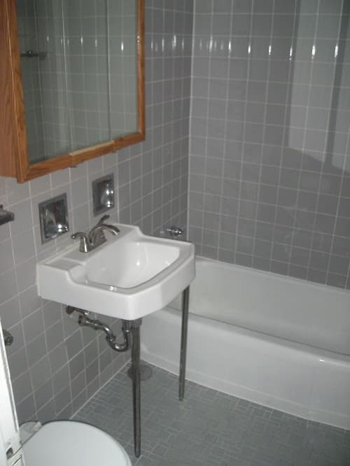 Chicago Apartment: 6012 N. Kenmore