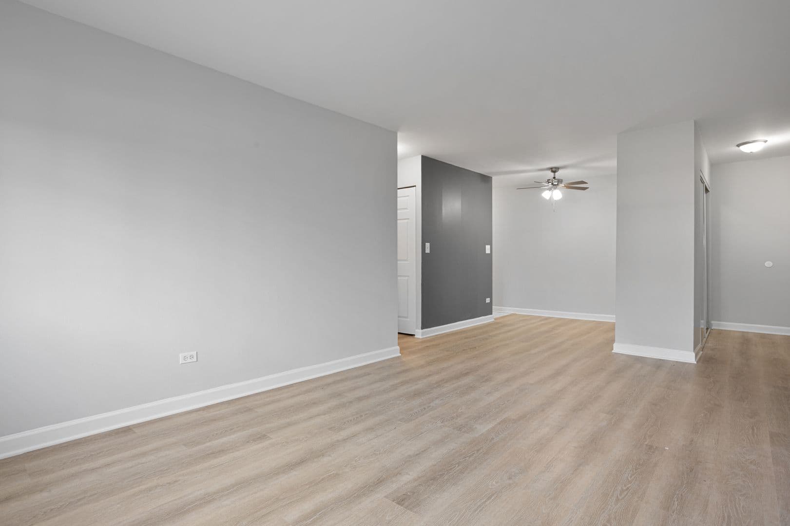 Chicago Apartment: 6758 N. Sheridan Rd.
